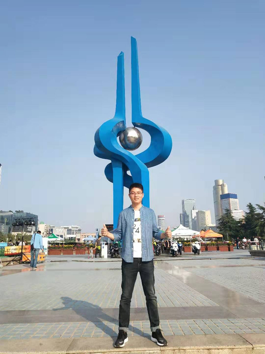 2022年度尊龙凯时医药金燕斗争者——吴涛涛