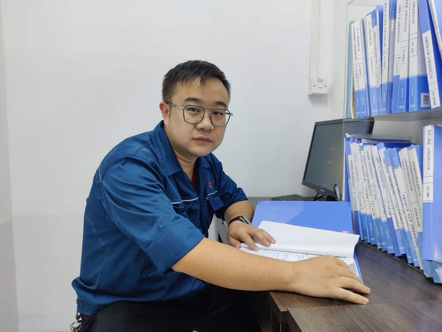 2022年度尊龙凯时医药优异科技斗争者——冯时宇