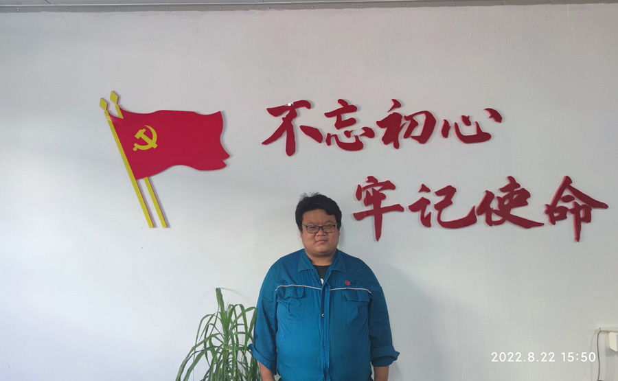 2022年度尊龙凯时医药优异科技斗争者——张  强